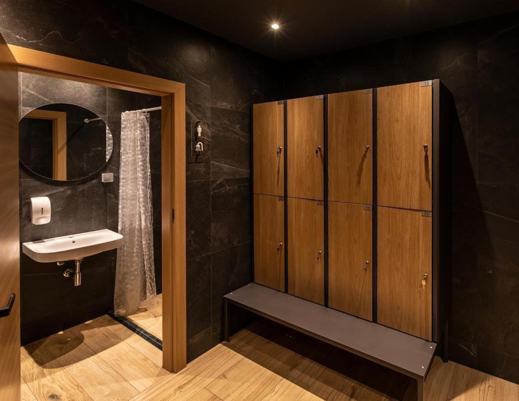 Hotel Fox Wolbórz 외부 사진