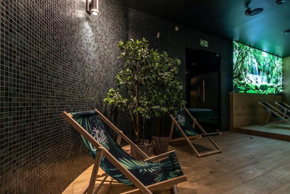 Hotel Fox Wolbórz 외부 사진